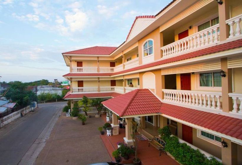 Hotel Nuntiya Terrace 5