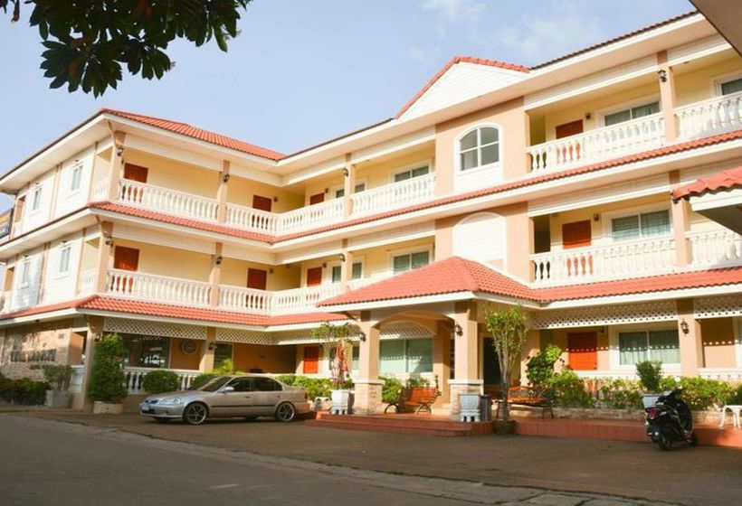Hotel Nuntiya Terrace 8