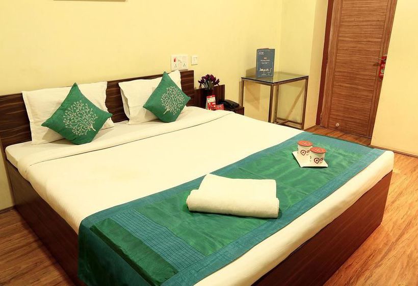 Hotel Oyo Rooms Sealdah Near Entally Market 3