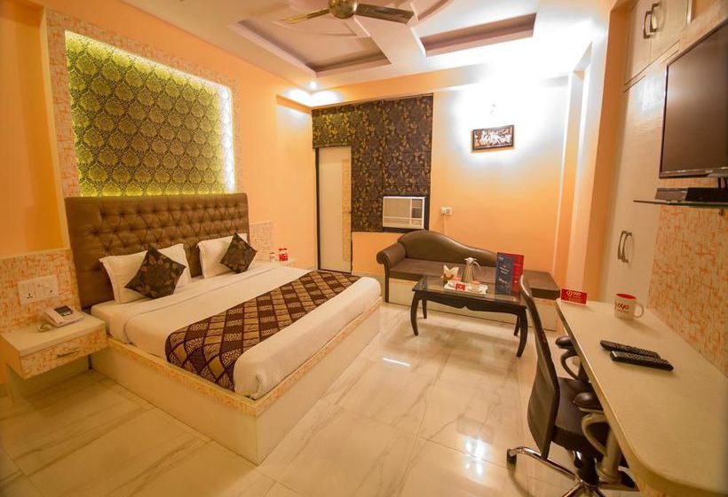 Hotel Oyo Rooms P Road 10