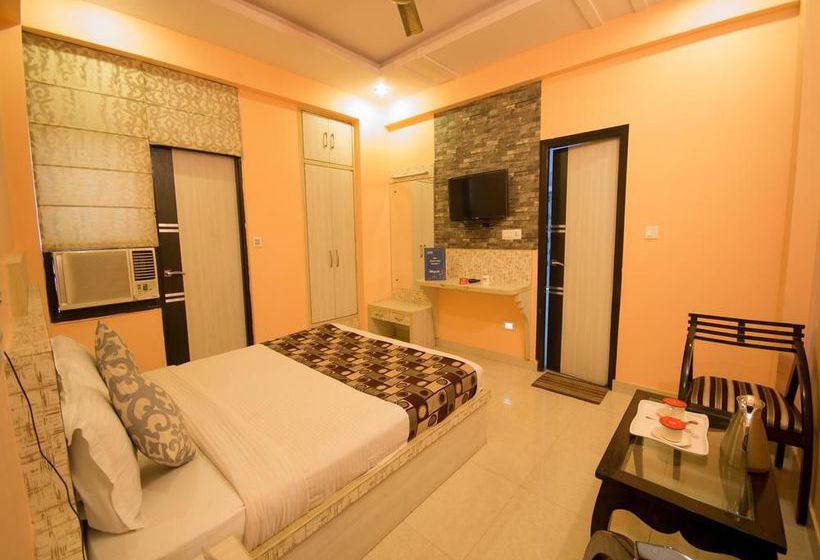 Hotel Oyo Rooms P Road 14