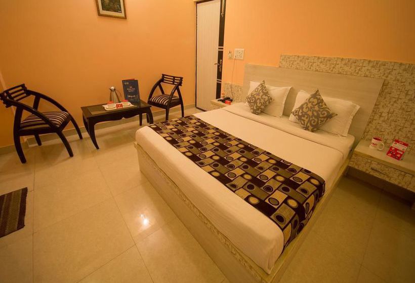 Hotel Oyo Rooms P Road 8