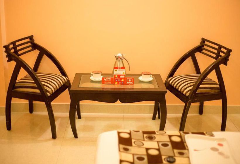 Hotel Oyo Rooms P Road 9