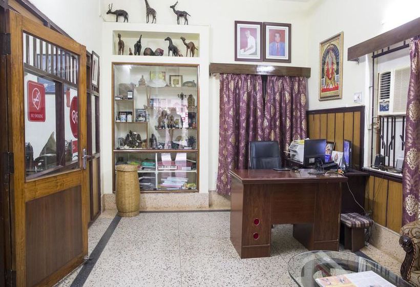 Hotel Oyo Rooms Rajmahal Square 2 14