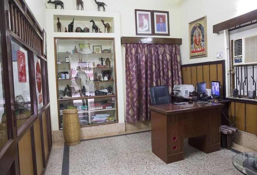 Hotel Oyo Rooms Rajmahal Square 2 17