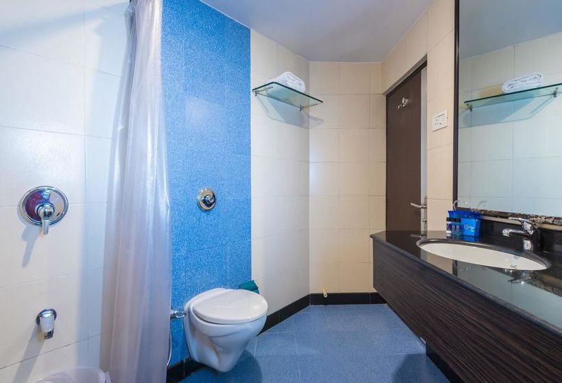 Hotel Oyo Premium Mumbai International Airport 3 1