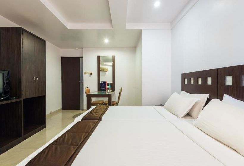 Hotel Oyo Premium Mumbai International Airport 3 12