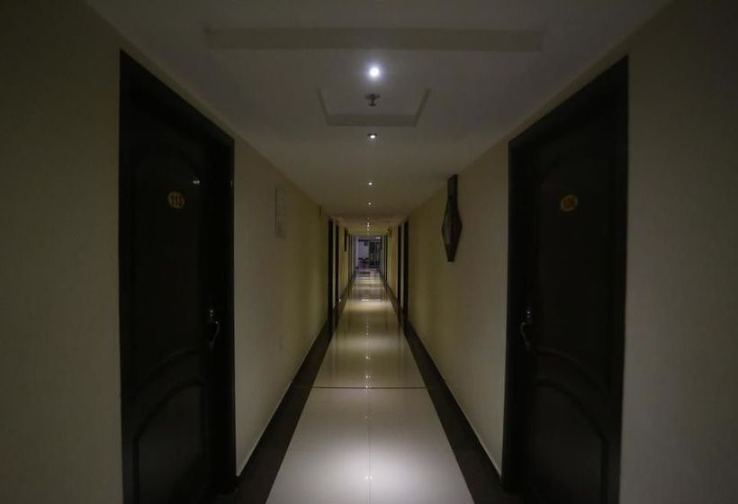 Inn Oyo Rooms Trichy Rockfort 9