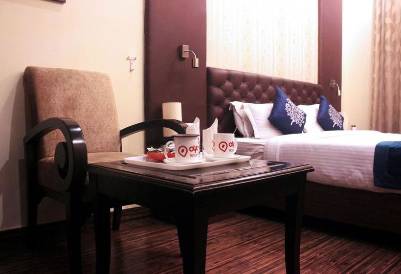 Hotel Oyo Premium 32 Milestone Ii 12