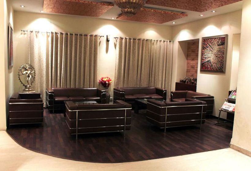 Hotel Oyo Premium 32 Milestone Ii 14