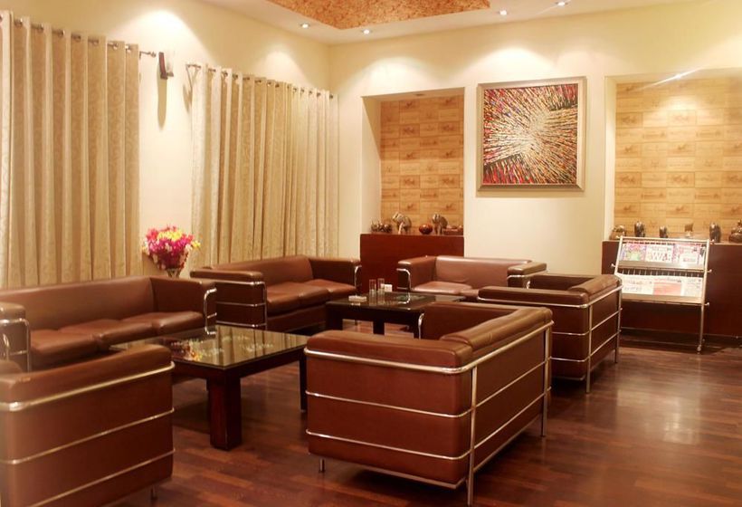 Hotel Oyo Premium 32 Milestone Ii 16