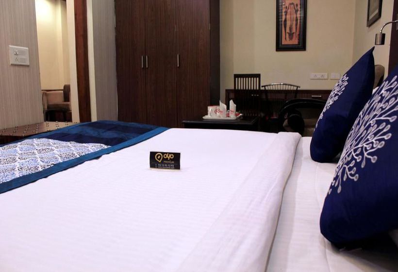 Hotel Oyo Premium 32 Milestone Ii 5