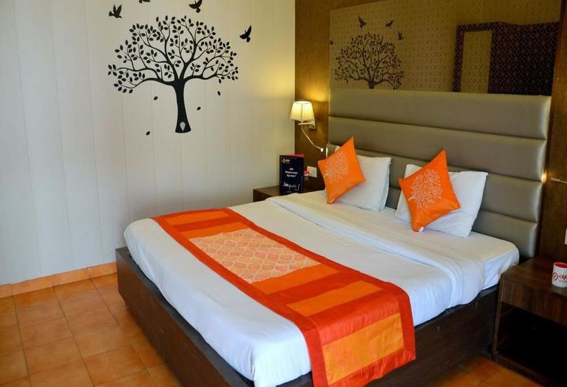 Hotel Oyo Premium Mall Road Cantt 18