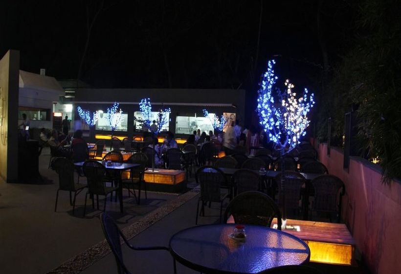 Hotel Oyo Rooms Kranti Chowk Jalna Road 16