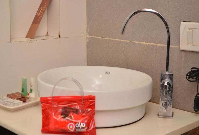 Hotel Oyo Rooms Kranti Chowk Jalna Road 3