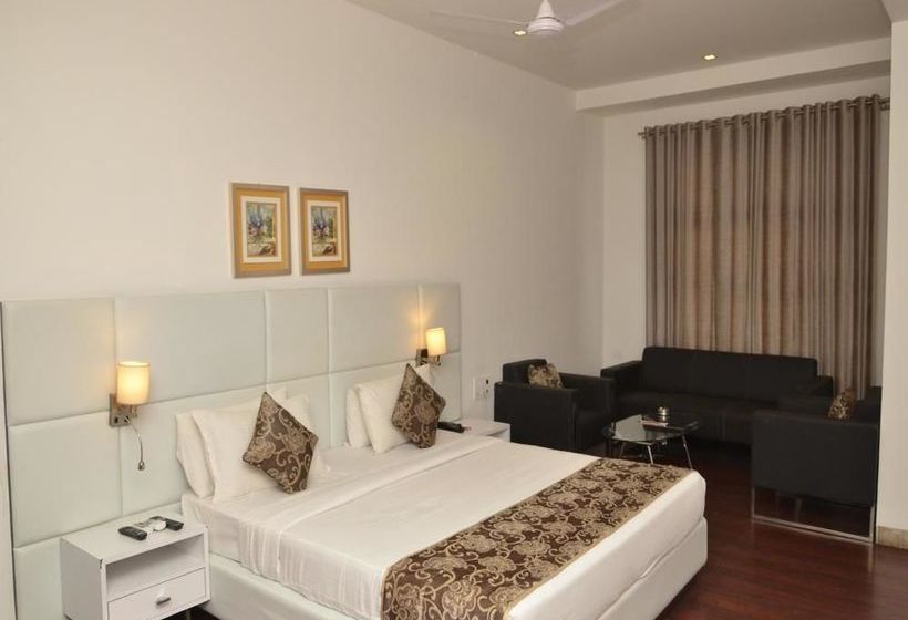 Hotel Oyo Rooms Kranti Chowk Jalna Road 7