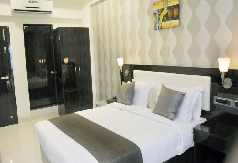 Hotel Oyo Rooms Mondha Naka Jalna Road 10