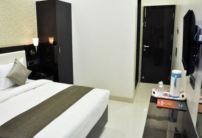 Hotel Oyo Rooms Mondha Naka Jalna Road 6