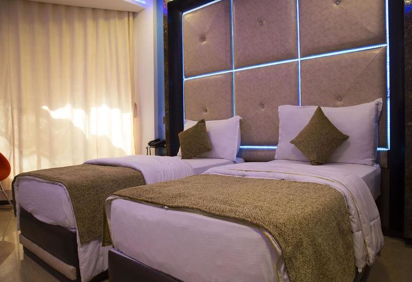 Hotel Oyo Premium Devka Beach Garden 2