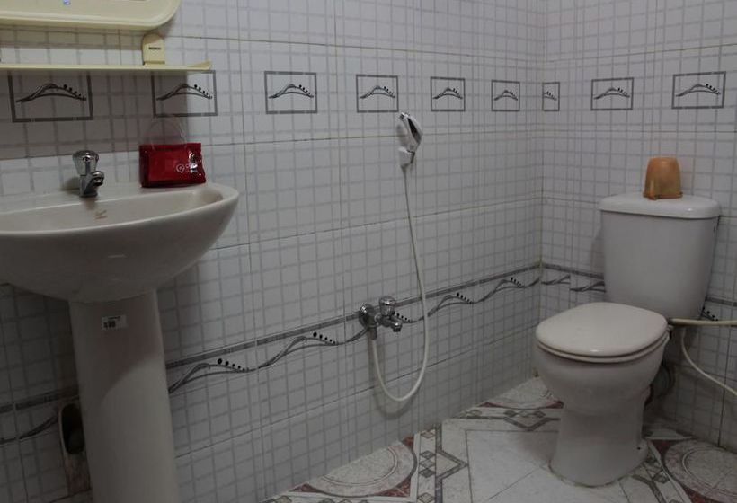 Hostal Hotel Sambit Royale 13