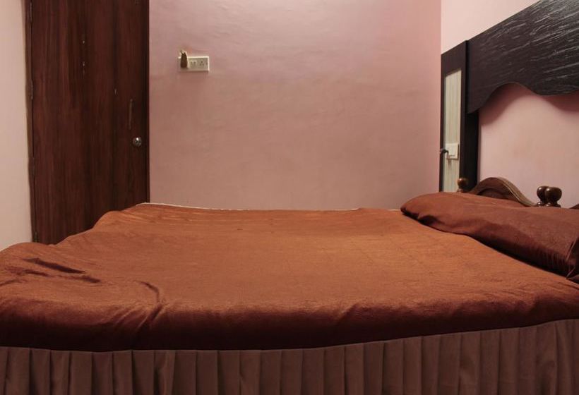 Hostal Hotel Sambit Royale 14