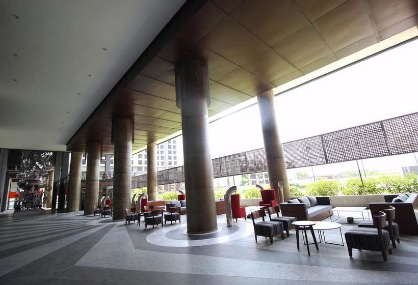 Hotel Oyo Elite Bopal Sp Ring Road 15