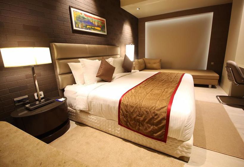 Hotel Oyo Elite Bopal Sp Ring Road 9