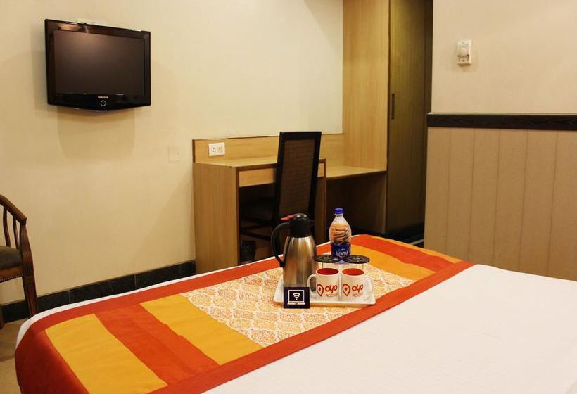 Hotel Oyo Premium Masani Road 13