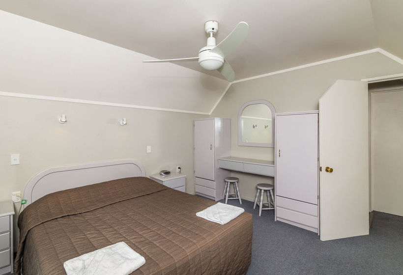 Motel Phoenix Resort 12