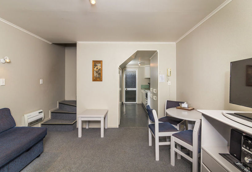 Motel Phoenix Resort 13