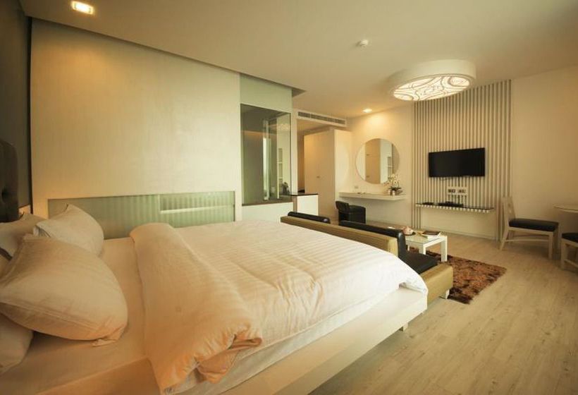 Hotel The Beverly Hills 12