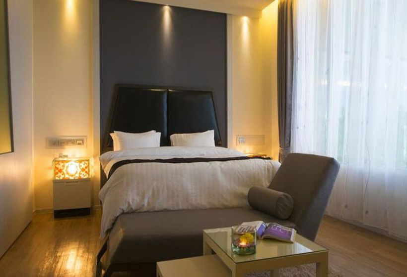 Hotel The Beverly Hills 16