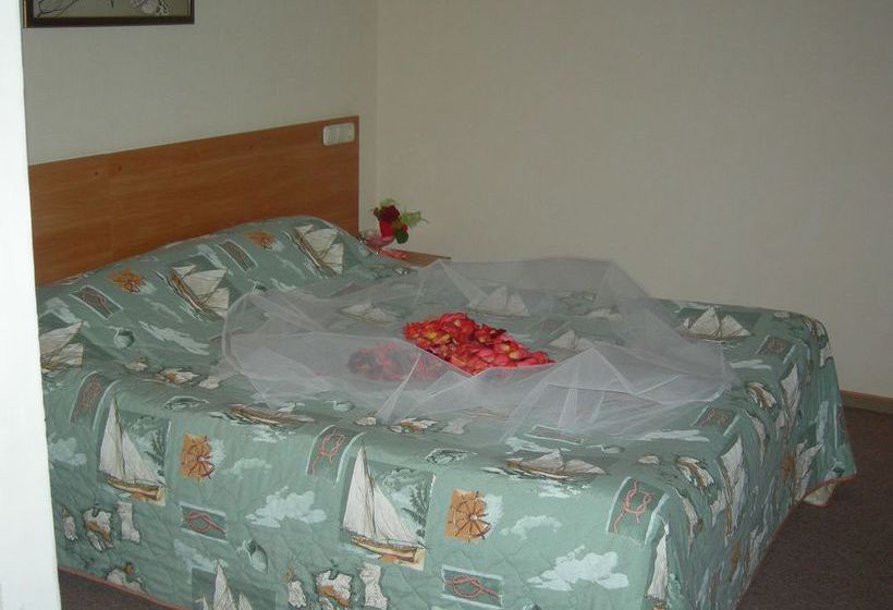 Hotel Vodnik Club Moscú