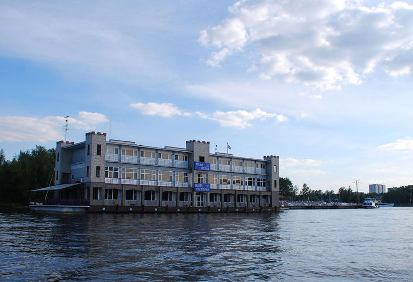 Hotel Vodnik Club 11