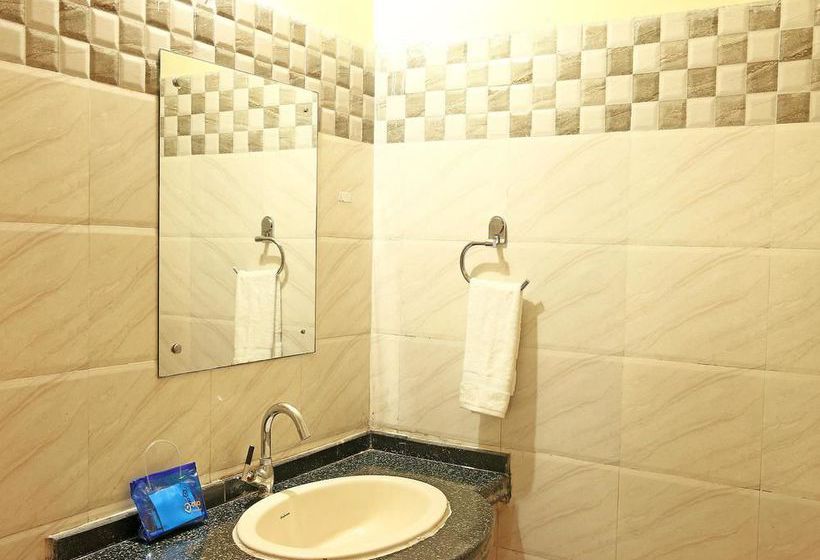 Hotel Oyo Premium New Digha 1