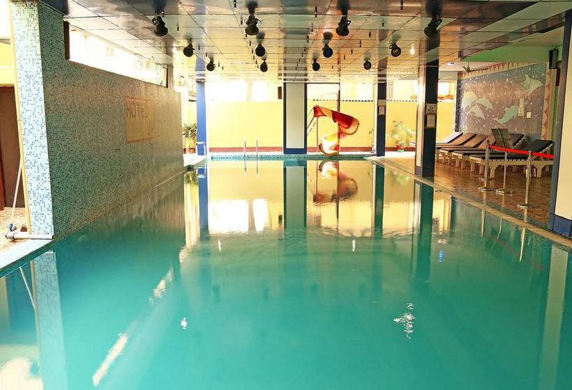 Hotel Oyo Premium New Digha 11