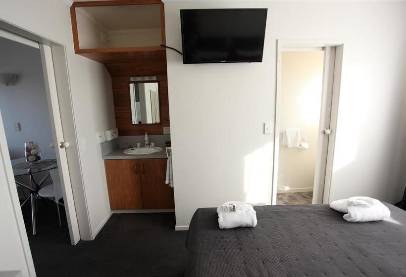 Hotel Aspen On King 17