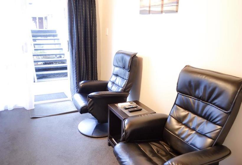 Hotel Aspen On King 6