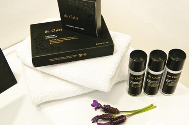 Alpine Glacier Motel 4