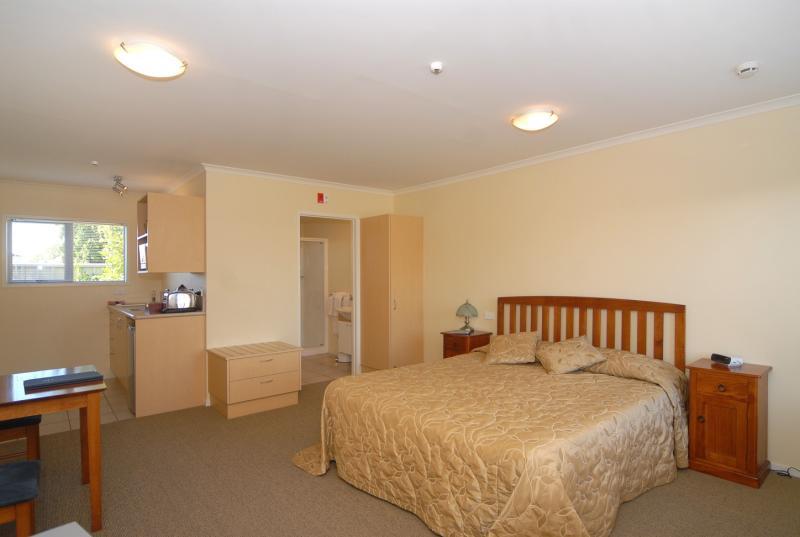 Hotel Clive Studios 5