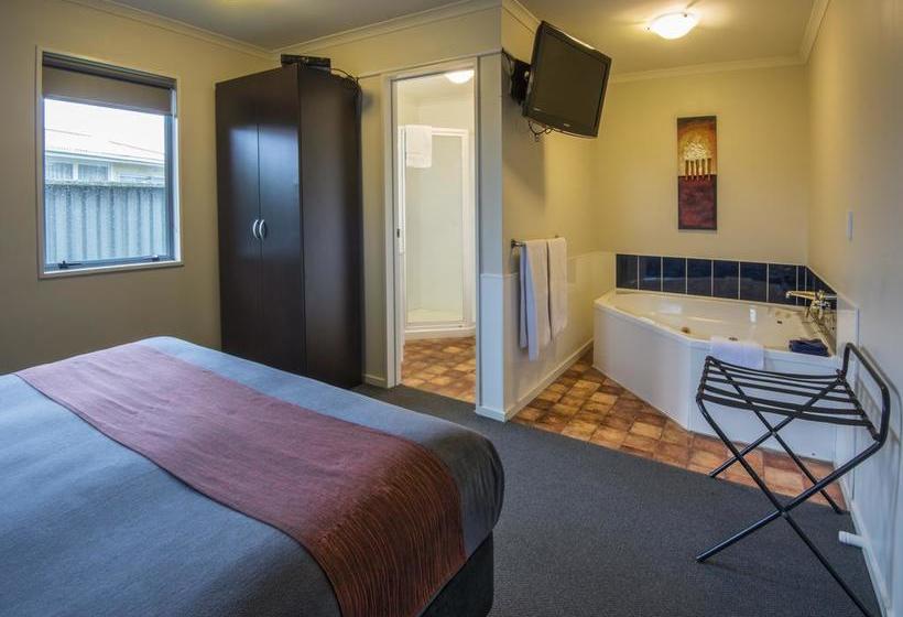 Hotel Gateway Motor Inn 2