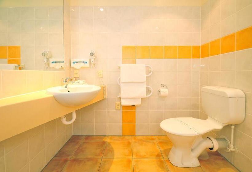 Hotel Aristotles North Shore 13