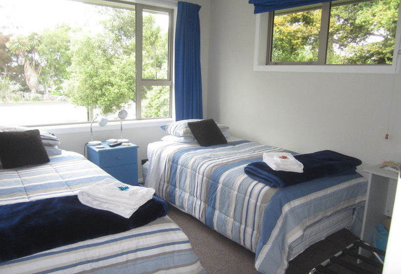 Bed and Breakfast Airport Guesthouse