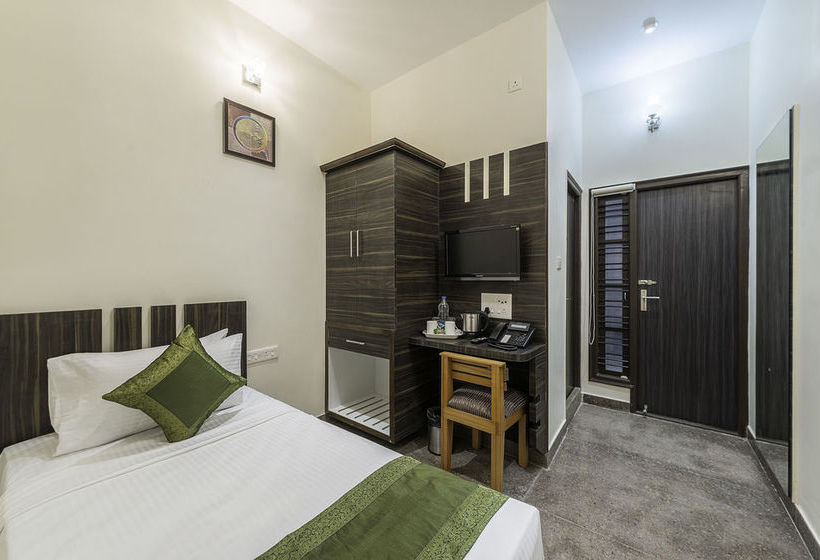 Hotel Treebo Silicon Business 15