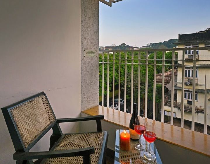 Hotel Treehouse Neptune 10