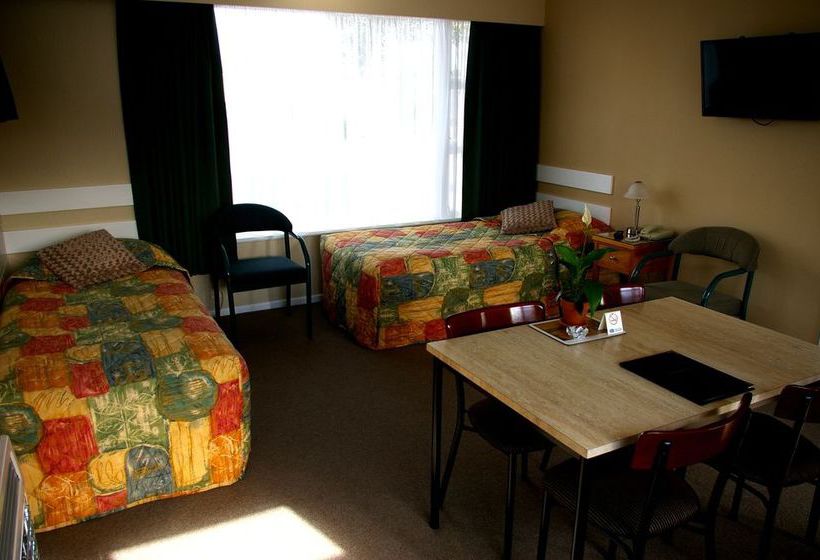 Totara Lodge Motel 11