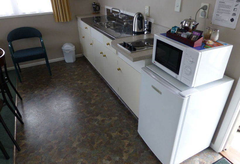 Totara Lodge Motel 7