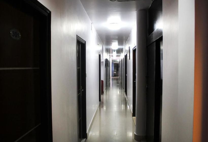 Hotel Oyo Premium Near Fortis Faridabad 19