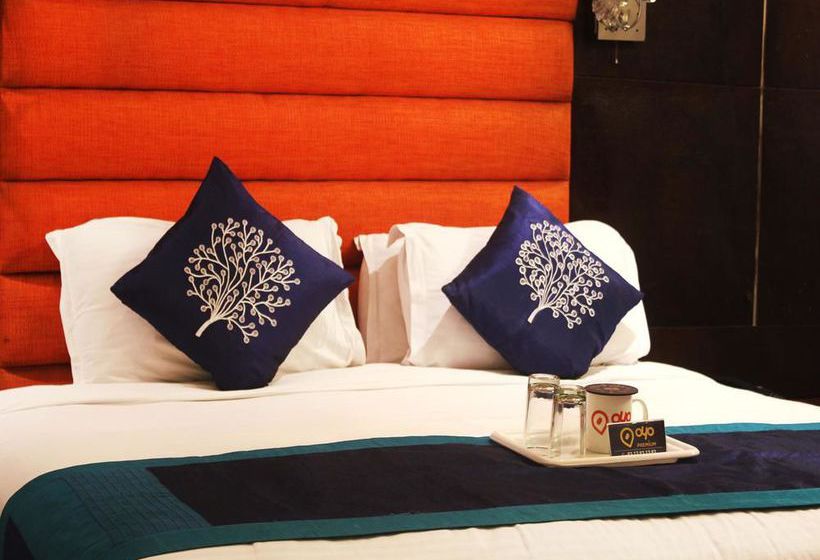 Hotel Oyo Premium Near Fortis Faridabad 9