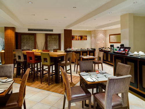 Hotel River City Inn 5